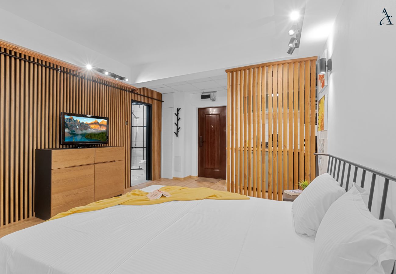 Studio in Bucharest - Charming Studio in City Center