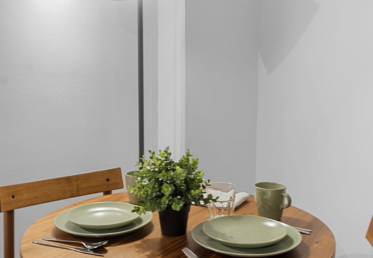 Studio in Bucharest - Charming Studio in City Center