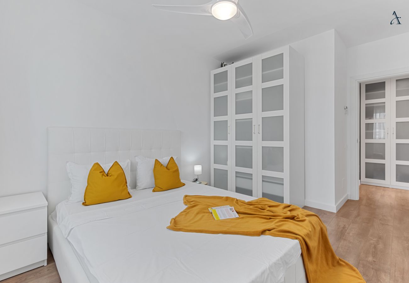 Apartment in Voluntari - XOV - 1BDR Apartment on Pipera Boulevard