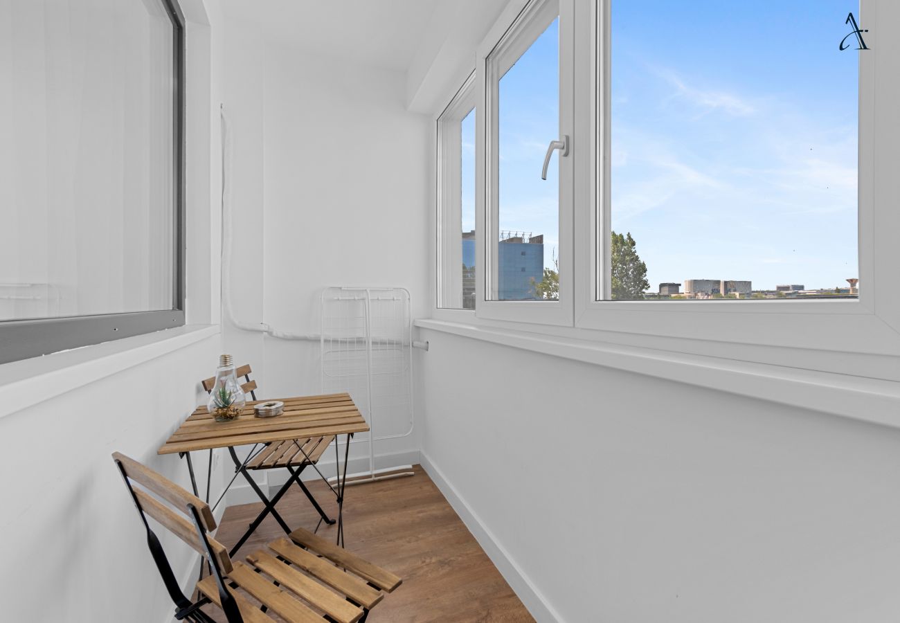 Apartment in Voluntari - XOV - 1BDR Apartment on Pipera Boulevard