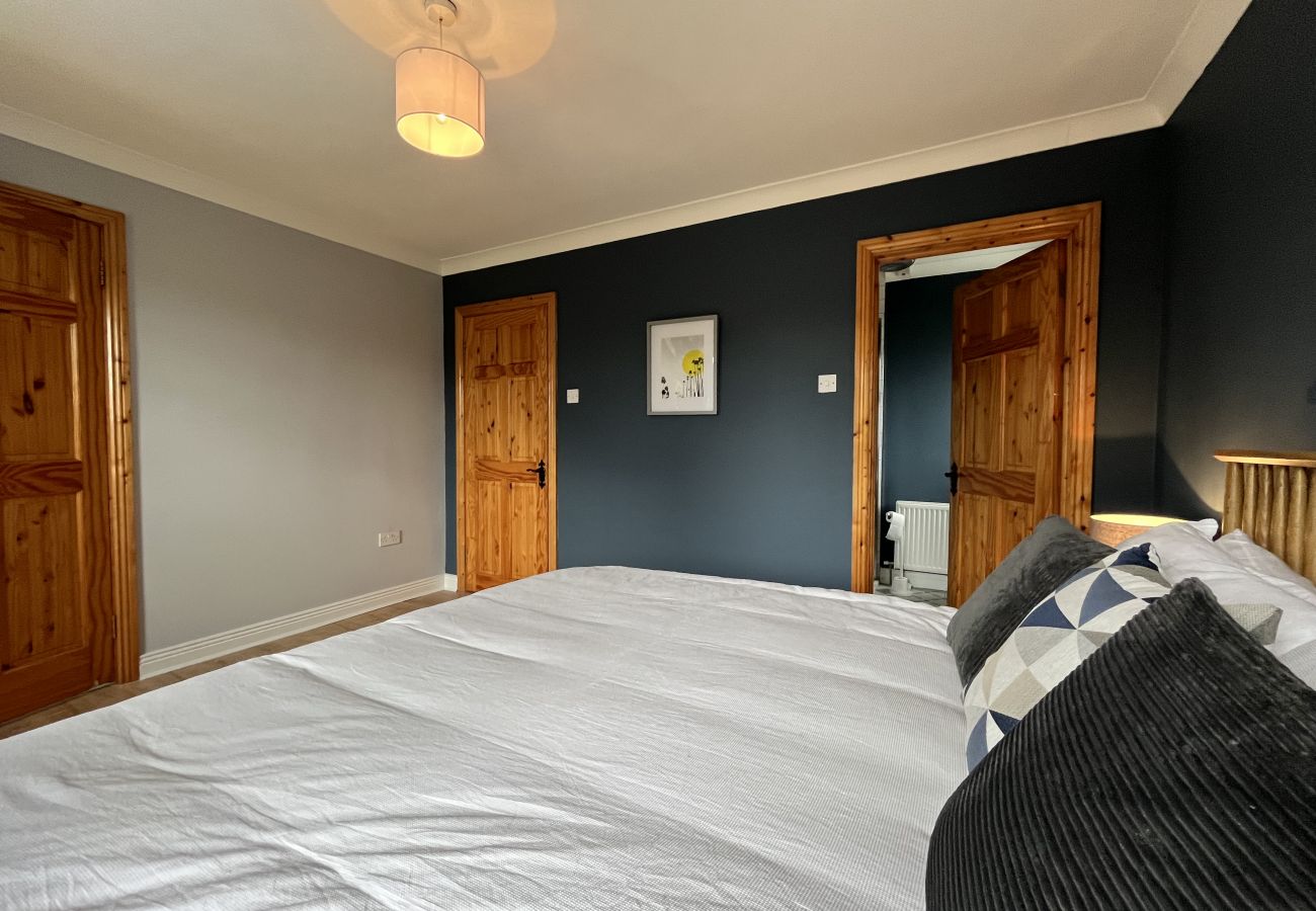 House in Kildare - The Eillistown - An Teach Bábóige