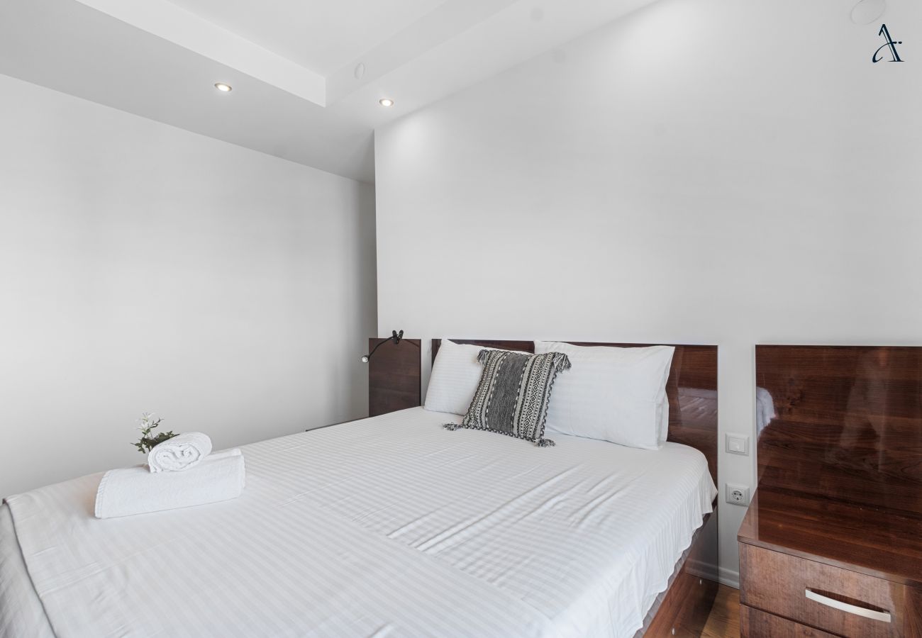 Apartment in Stefaneștii de Jos - Felly  Cosmopolis