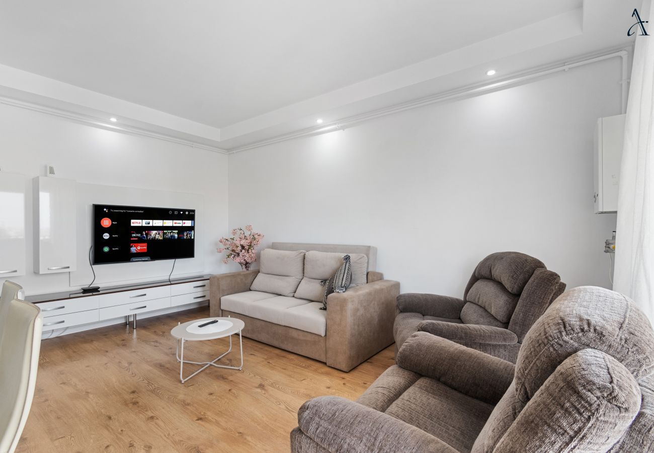 Apartment in Stefaneștii de Jos - Felly  Cosmopolis