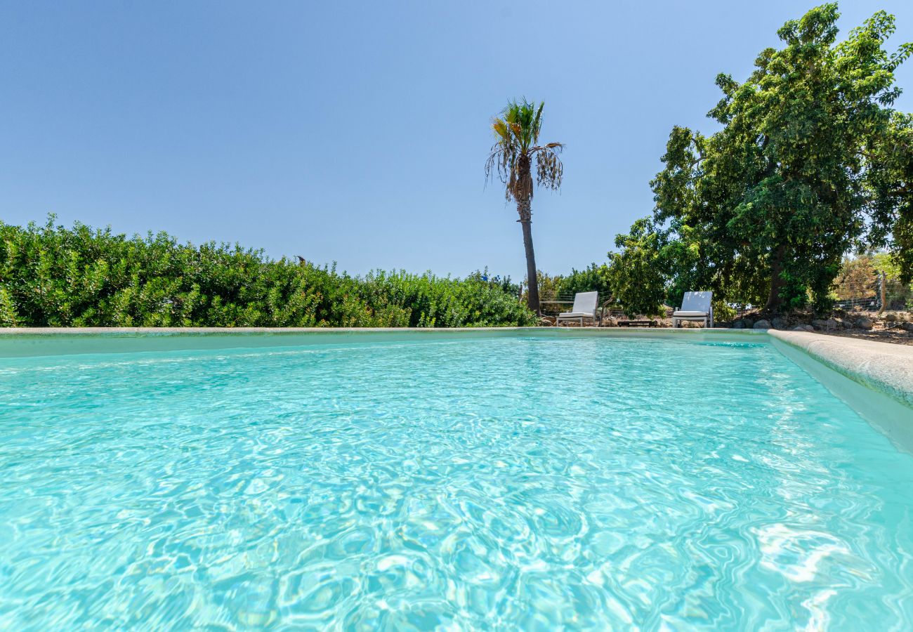 Villa in Muro - YourHouse Es Fiters, nice villa with pool and space for up to 8 guests