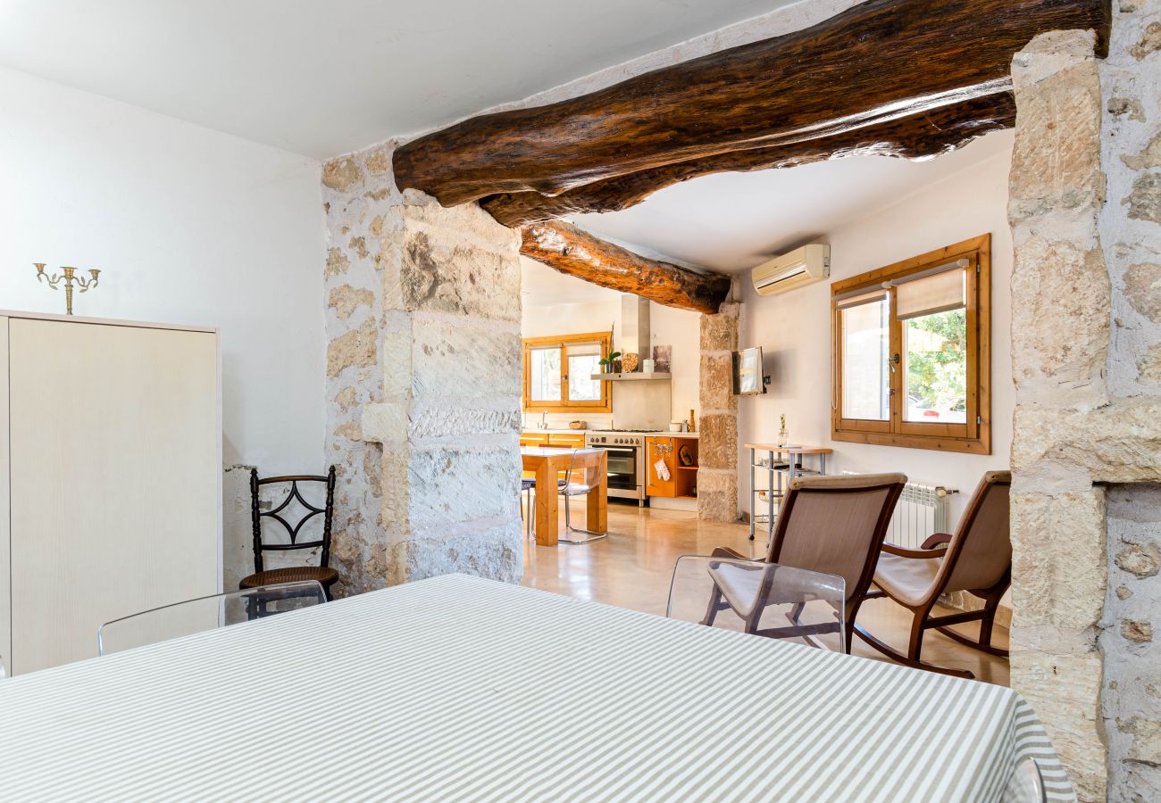 Villa in Muro - YourHouse Es Fiters, nice villa with pool and space for up to 8 guests