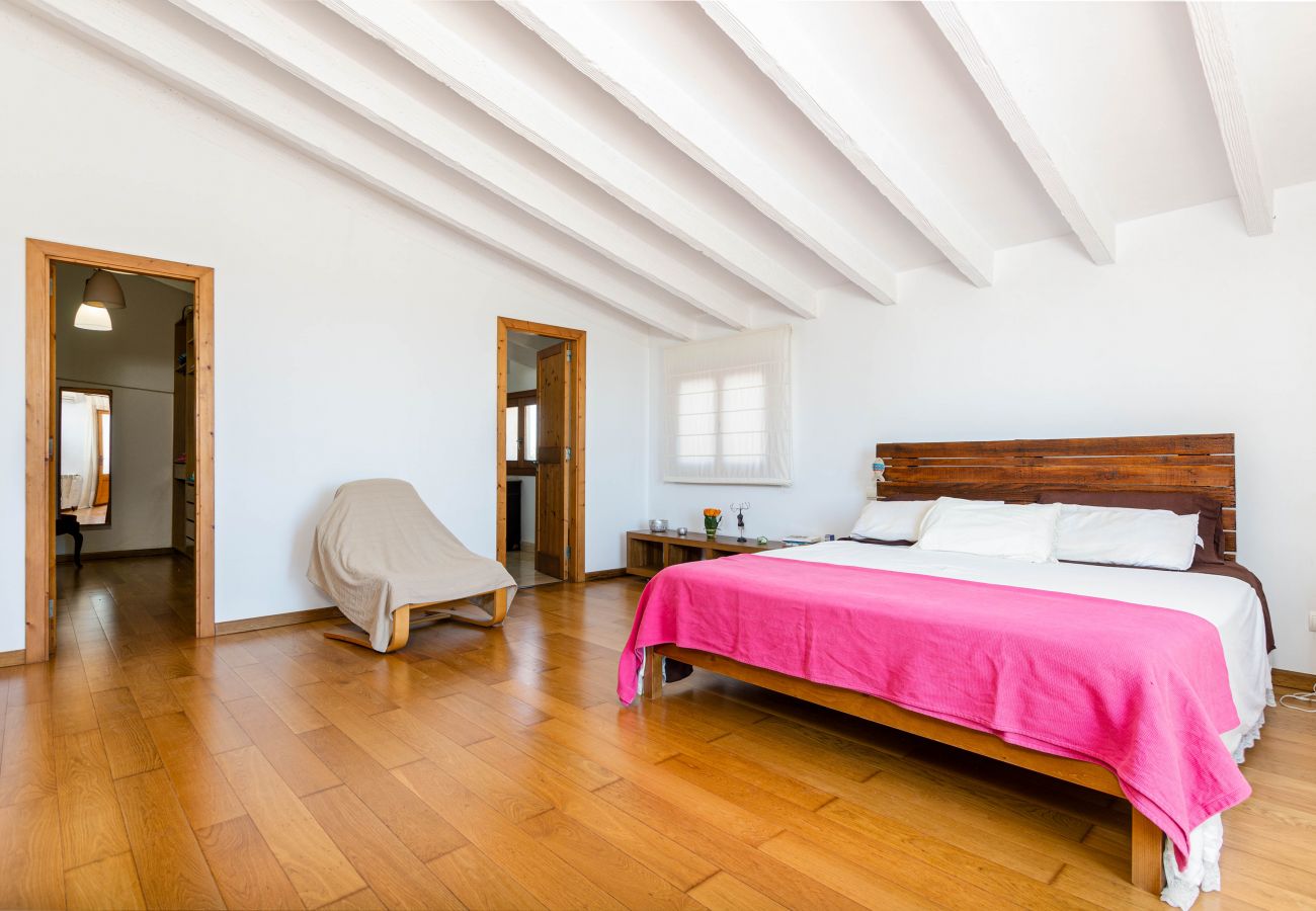 Villa in Muro - YourHouse Es Fiters, nice villa with pool and space for up to 8 guests