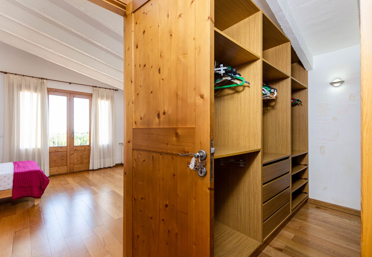 Villa in Muro - YourHouse Es Fiters, nice villa with pool and space for up to 8 guests