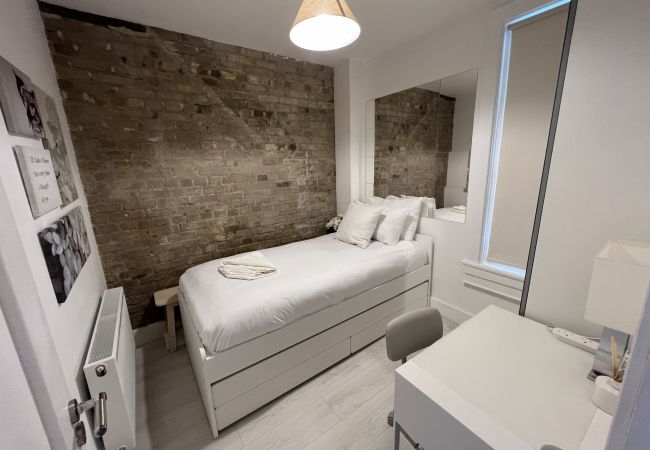 House in Dublin - Trinity Townhouse House in Dublin - Trinity Townhouse