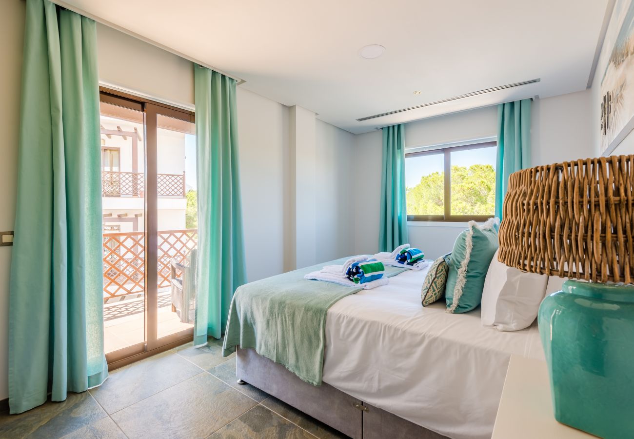 Apartment in Albufeira - Falesia Beach C