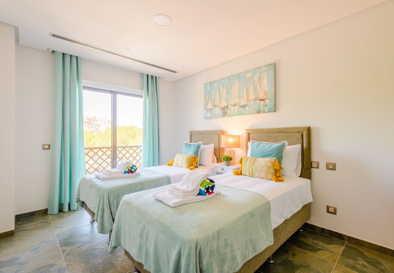 Apartment in Albufeira - Falesia Beach C