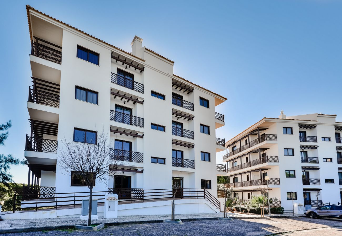 Apartment in Albufeira - Falesia Beach C