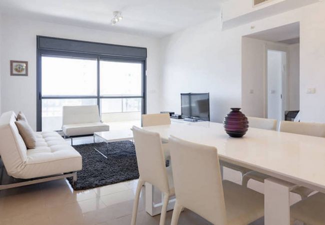 Apartment in Netanya - Netanya Family Apartment with Balcony by FeelHome