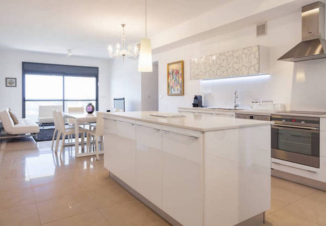 Apartment in Netanya - Netanya Family Apartment with Balcony by FeelHome