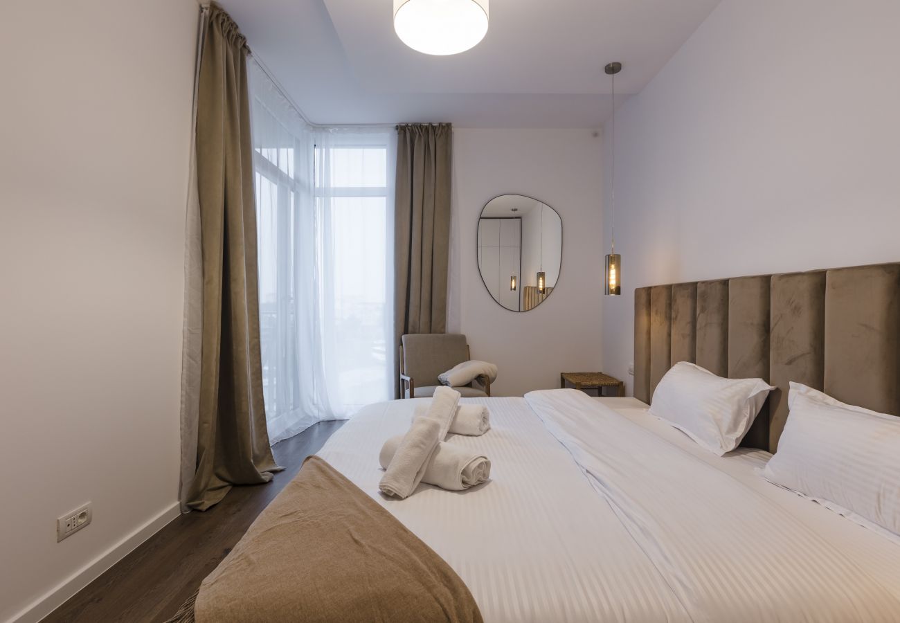 Apartment in Timisoara - RentForComfort near Iulius Mall with Balcony & Private Parking
