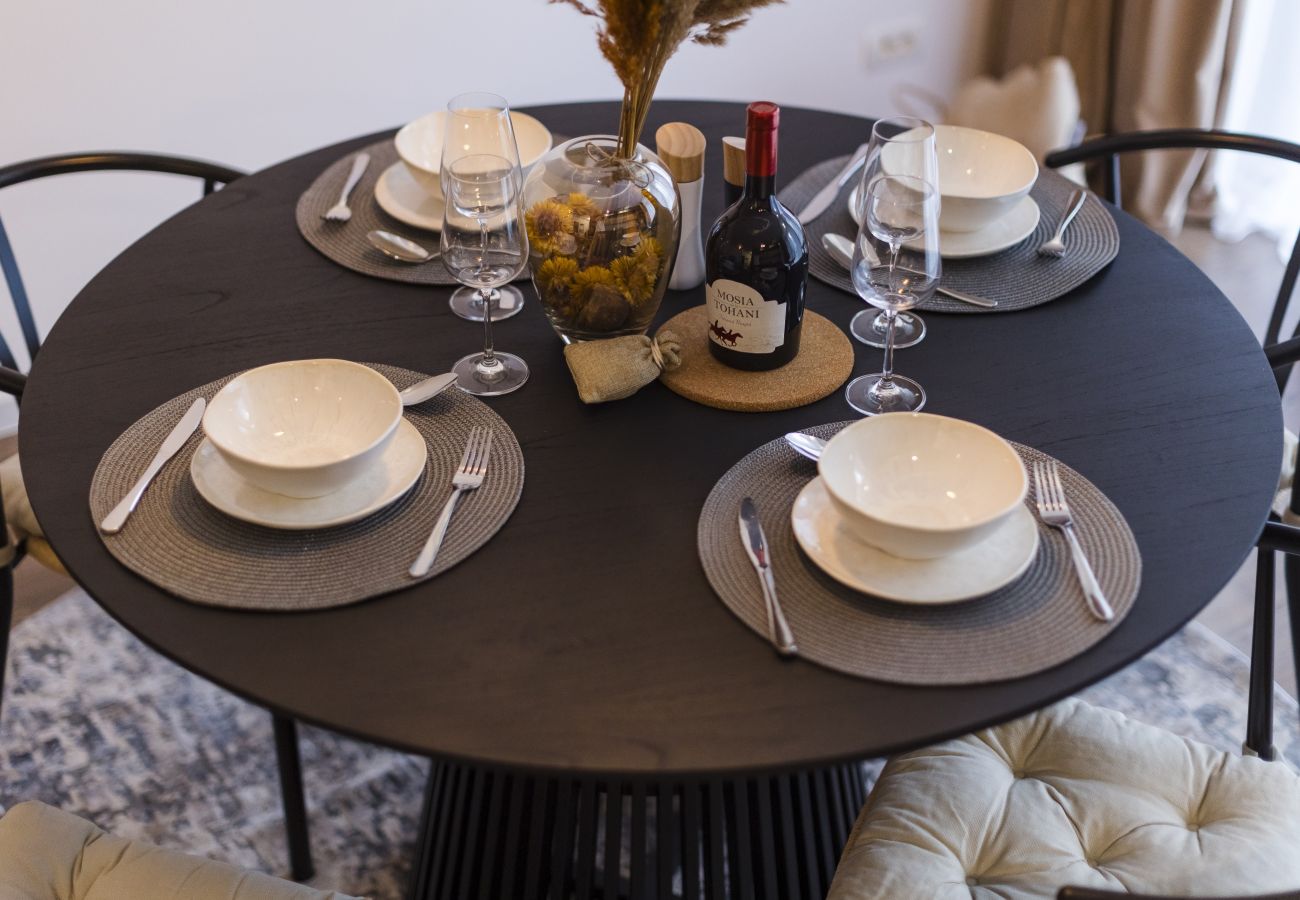 Apartment in Timisoara - RentForComfort near Iulius Mall with Balcony & Private Parking