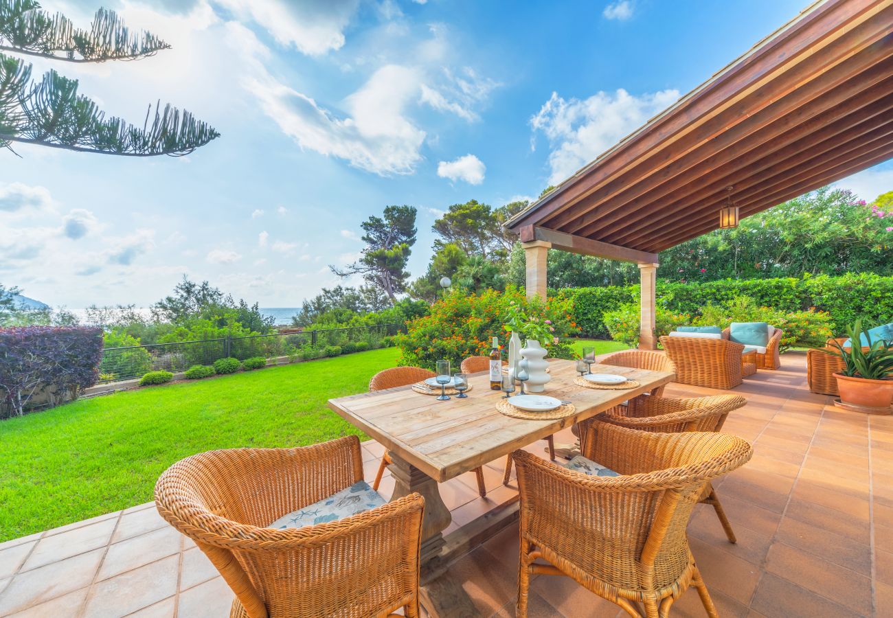Villa in Son Servera - VILLA ES PINARO - BEACH FRONT