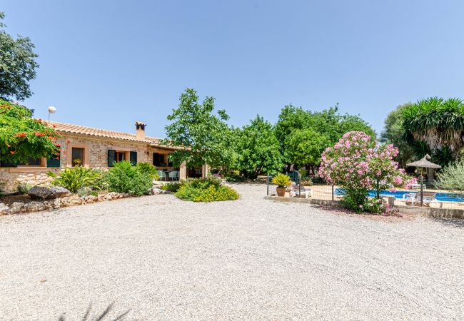 Villa in Inca - YourHouse Can Rafelino Villa in Inca - YourHouse Can Rafelino