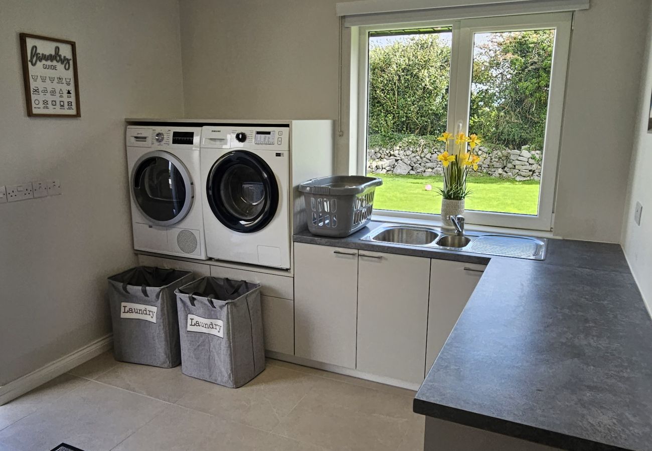 House in Galway City - Castlegar 4 Bedroom