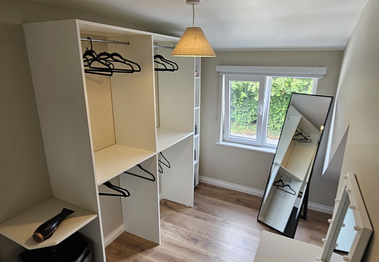House in Galway City - Castlegar 4 Bedroom