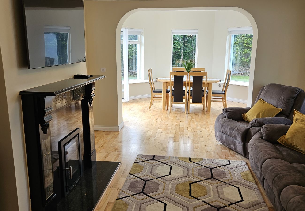 House in Galway City - Castlegar 4 Bedroom