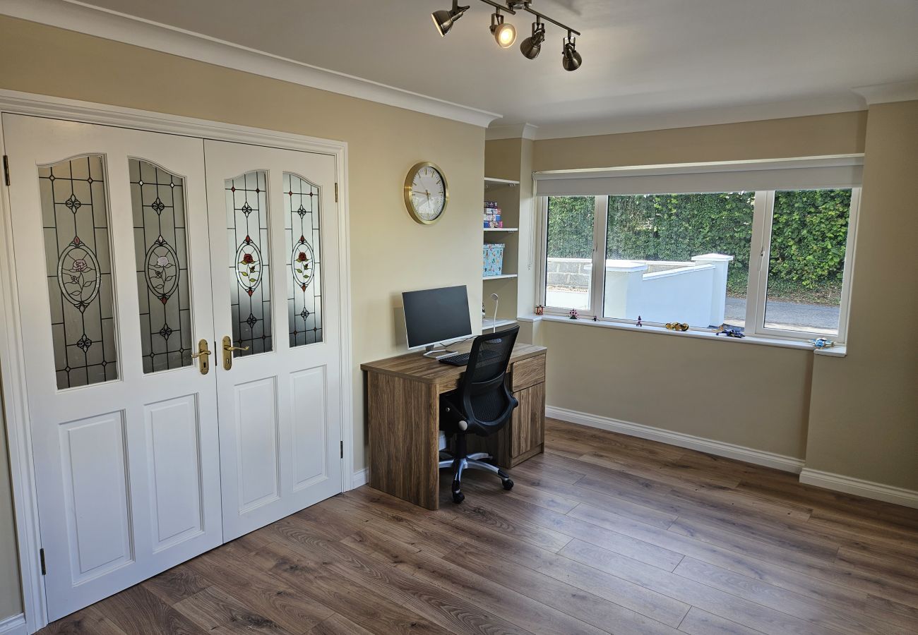 House in Galway City - Castlegar 4 Bedroom