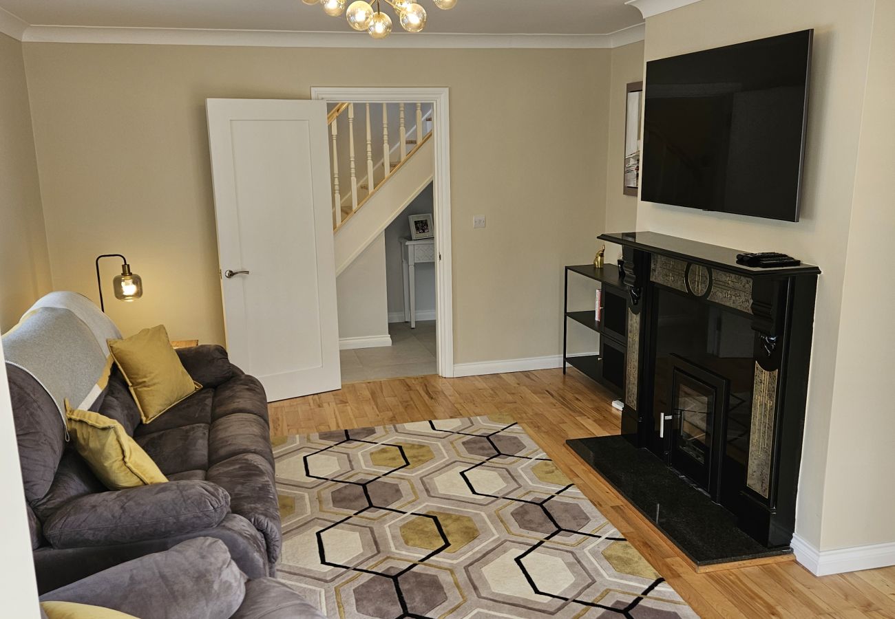 House in Galway City - Castlegar 4 Bedroom