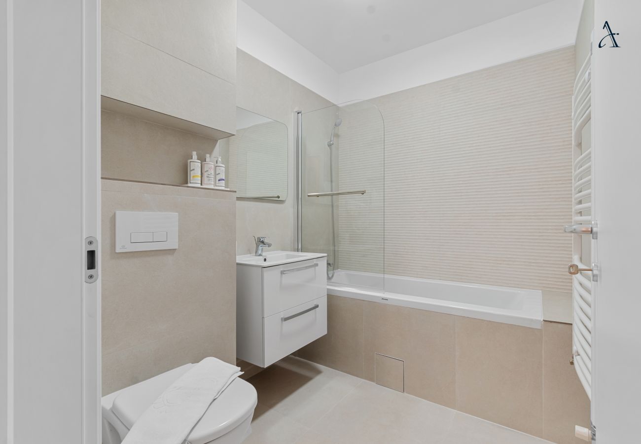 Apartment in Otopeni - Darwin 1BDR Apartments