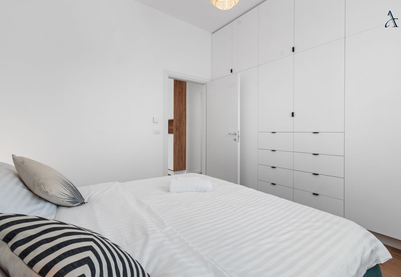 Apartment in Otopeni - Darwin 2BDR Apartments