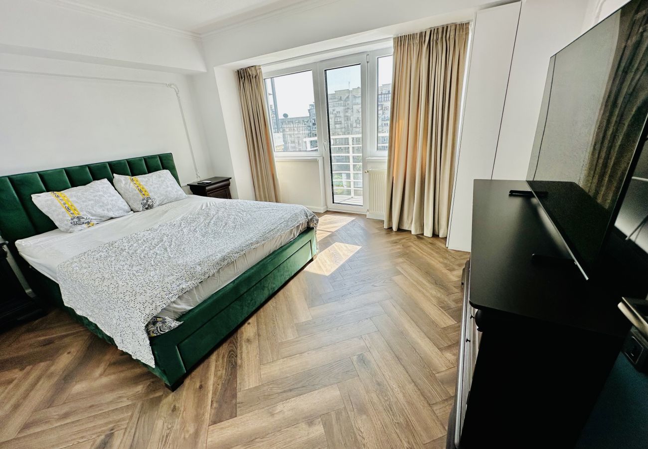Apartment in Bucharest - Neoclassical Apartament Unirii