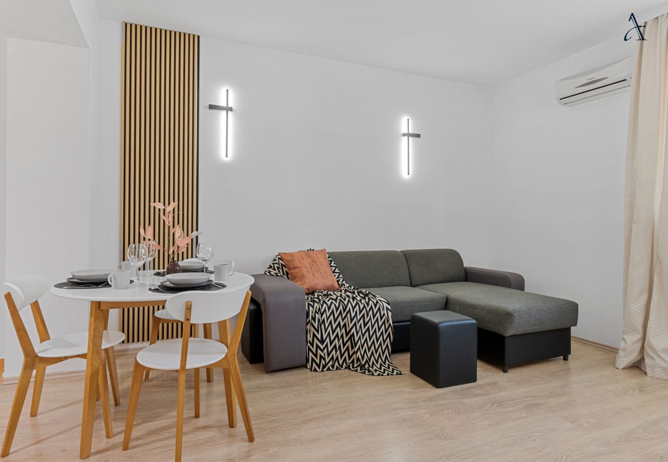 Apartment in Otopeni - Otopeni Gateway Suite