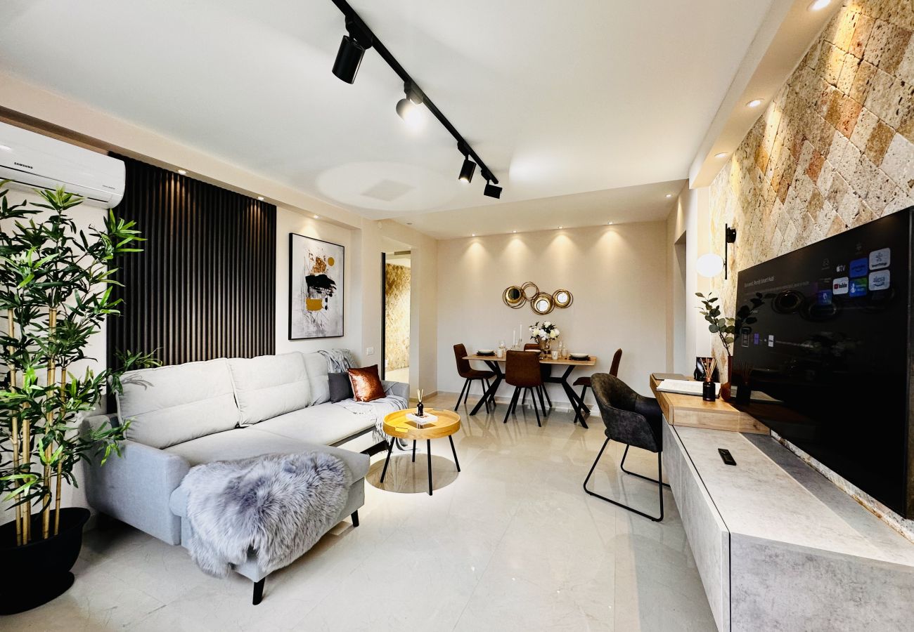 Apartment in Bucharest - RentForComfort Penthouse Romana