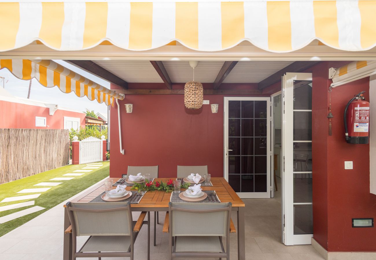 Bungalow in San Bartolomé de Tirajana - Lightbooking Los Tunos Maspalomas private terrace