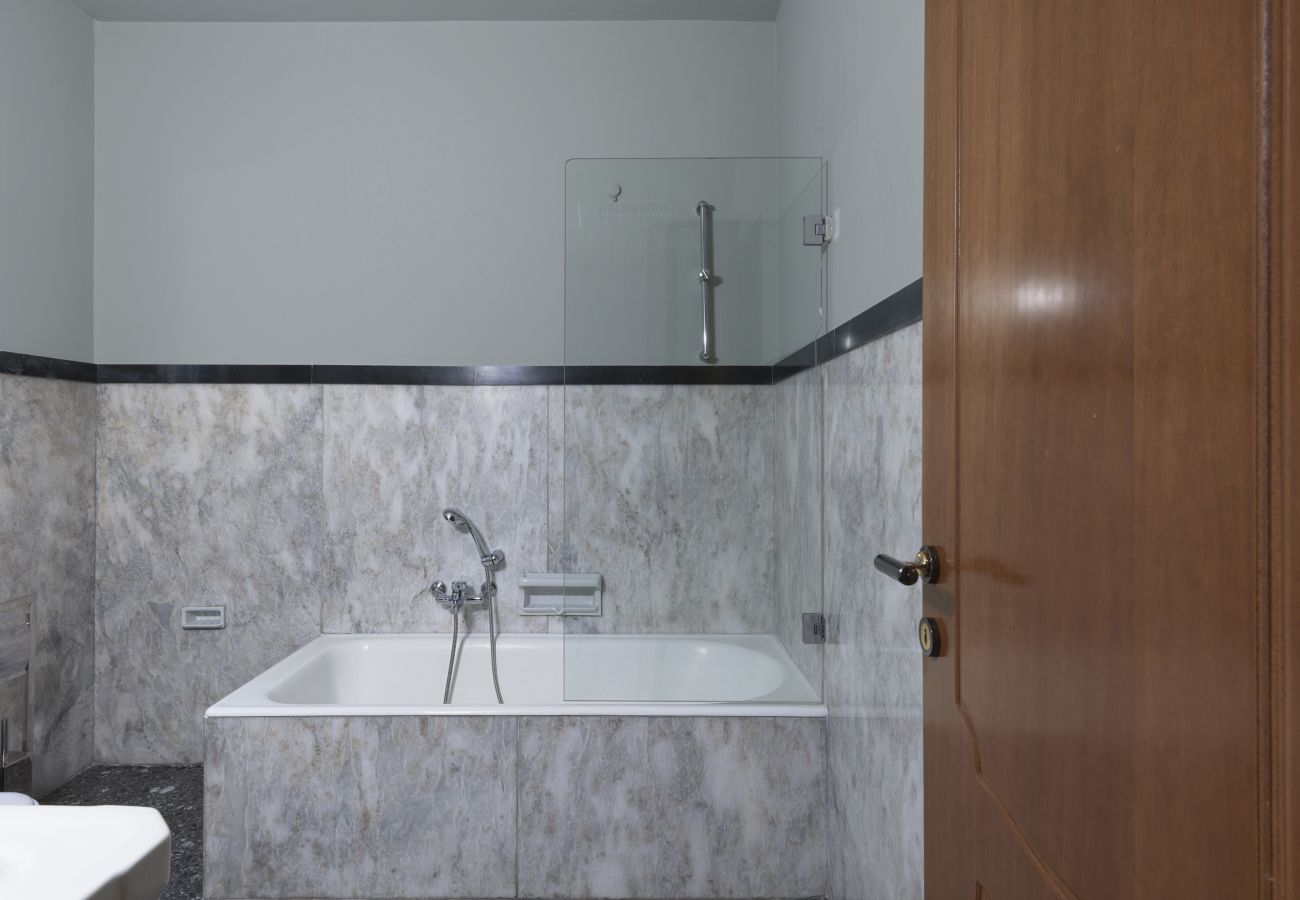 Apartment in Athens - Experience Urban Luxury in the Heart of Athens