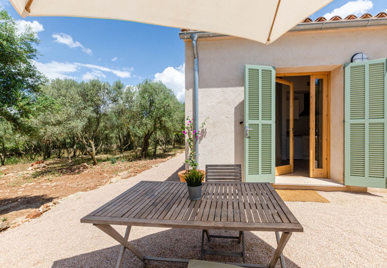Farm stay in Costitx - YourHouse Cal Tio 3, peaceful apartment in a farmhouse