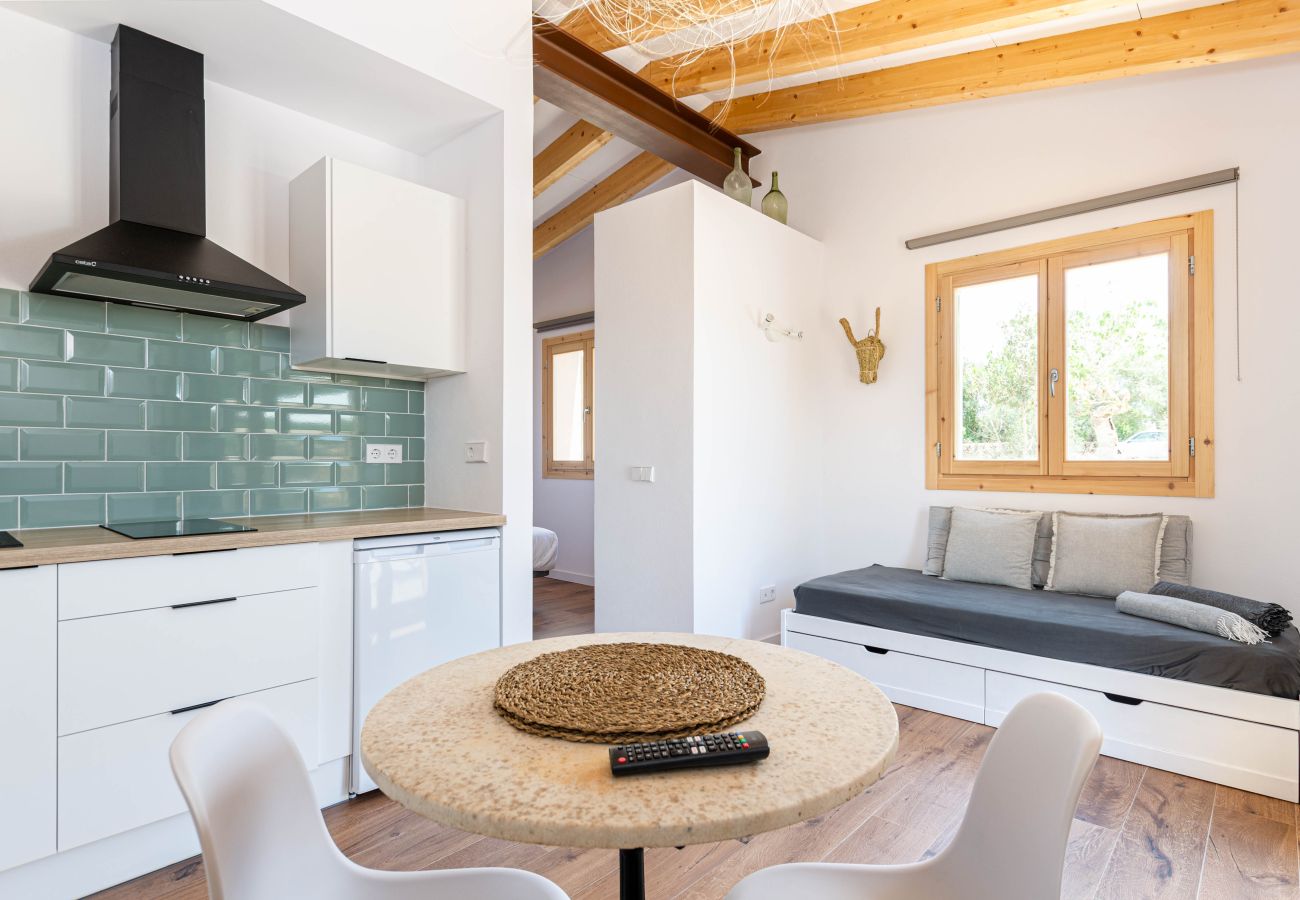 Farm stay in Costitx - YourHouse Cal Tio 3, peaceful apartment in a farmhouse