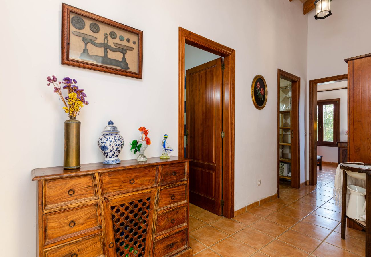 Villa in Inca - YourHouse Ermita quiet villa with private pool