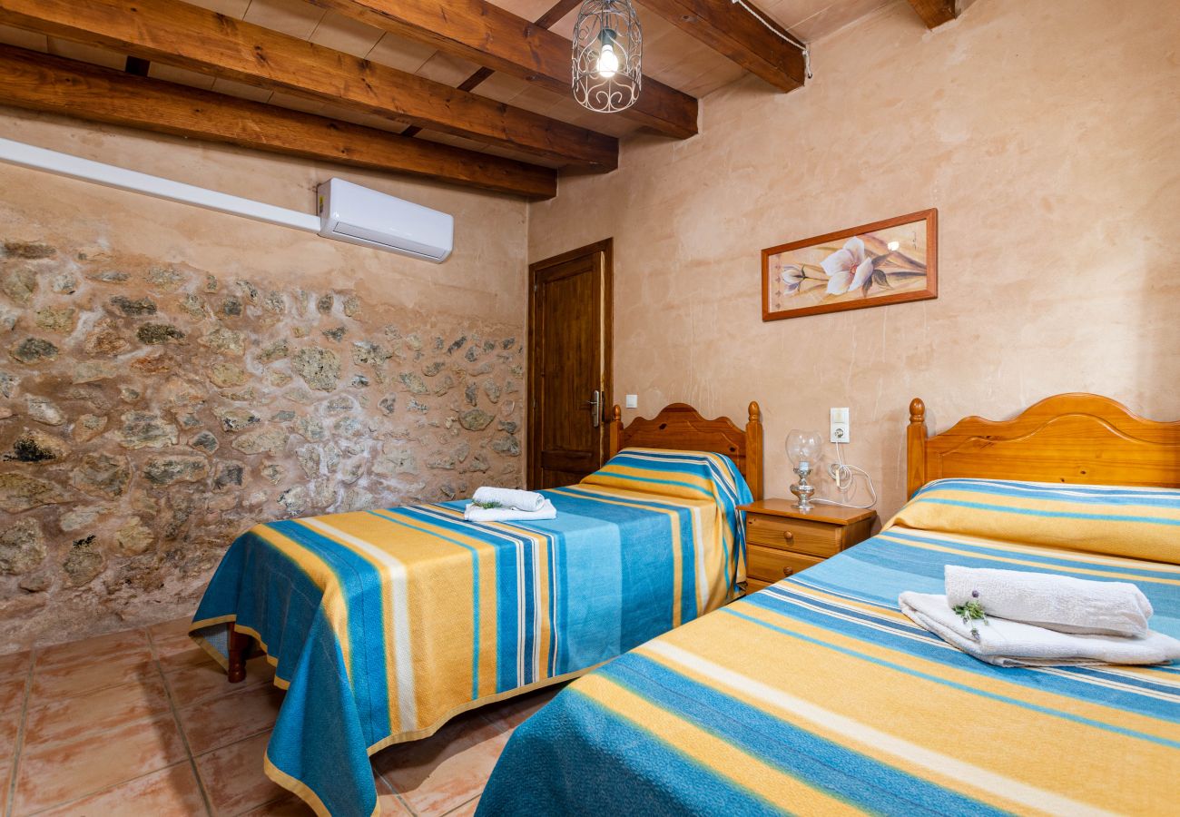 Villa in Inca - YourHouse Cas Padri peaceful villa with private pool
