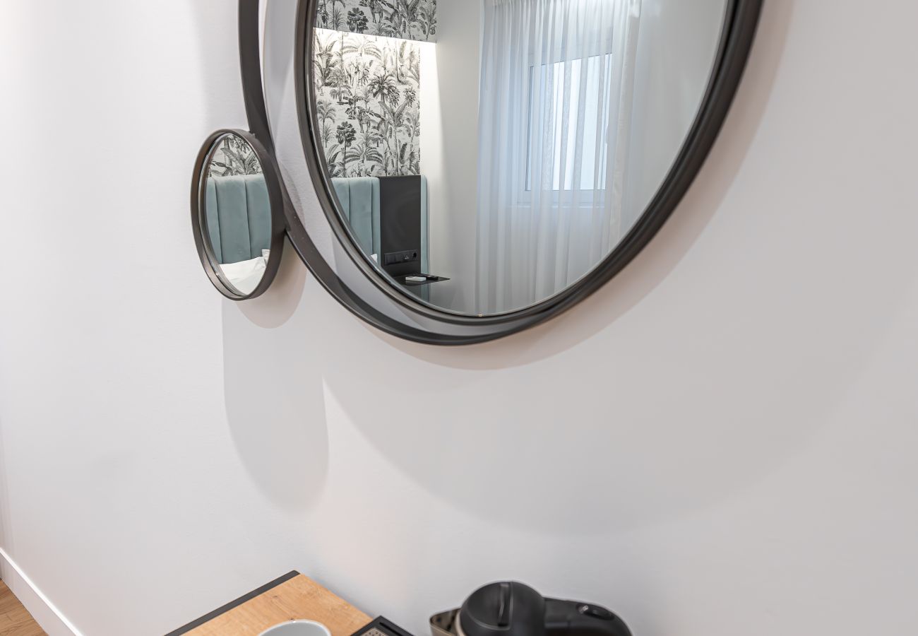 Rent by room in Athens - Kriel Suites 103