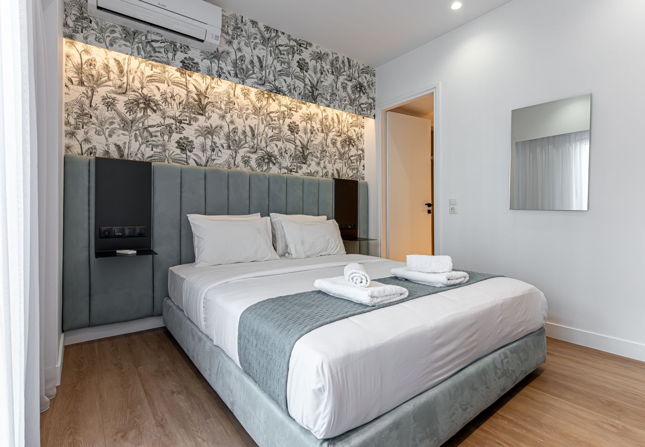 Rent by room in Athens - Kriel suites 201