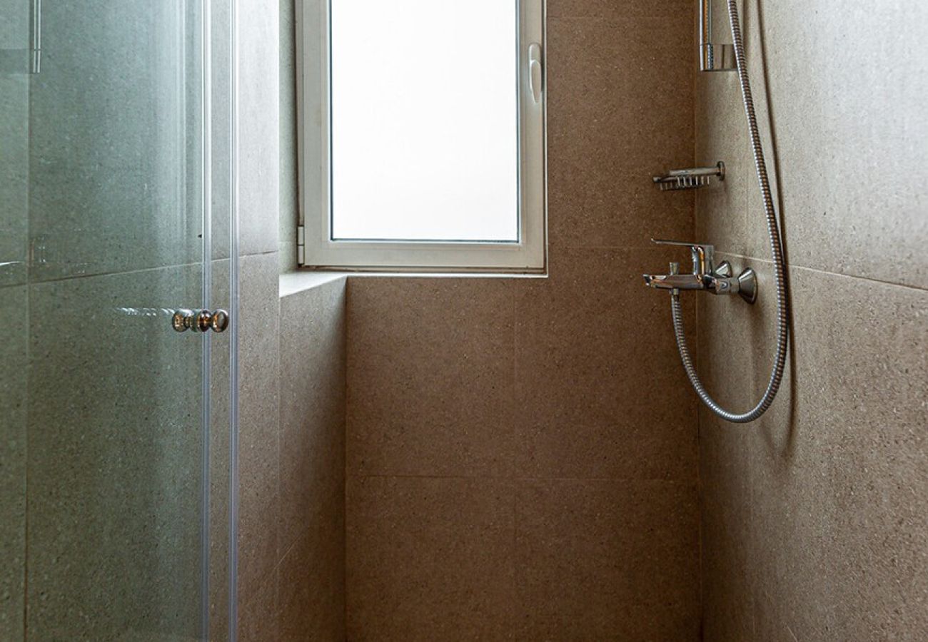 Rent by room in Athens - Kriel Suites 203