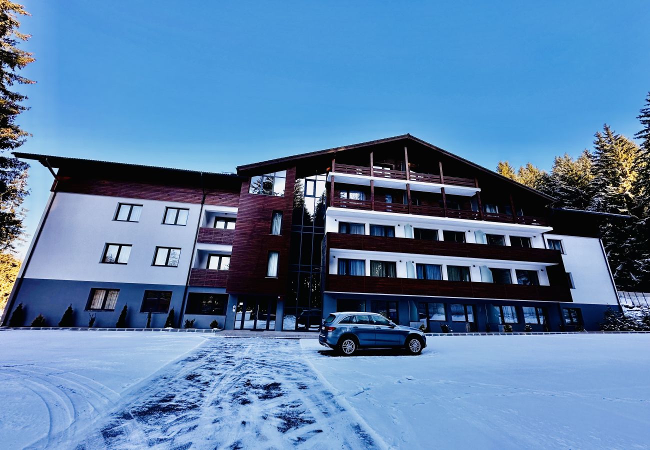 Apartment in Poiana Braşov - Ski Retreat