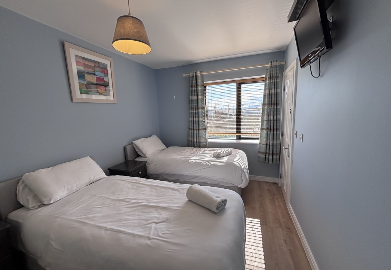 Apartment in Dublin - North Dublin Modern 2 Bedroom