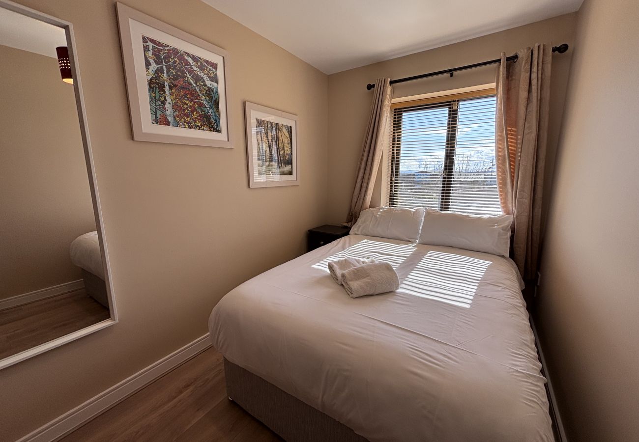Apartment in Dublin - North Dublin Modern 2 Bedroom