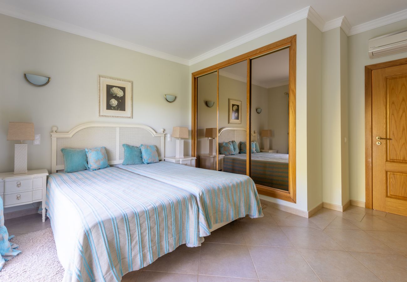 Villa in Lagos - Boavista Resort Lote 50