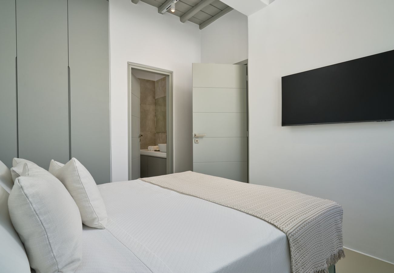Villa in Mykonos - Luxspace Mykonian Retreat: Vista Bliss