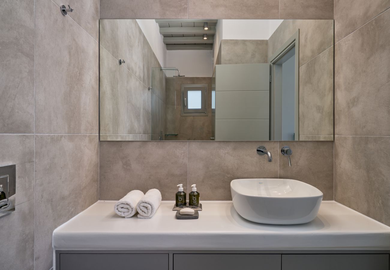 Villa in Mykonos - Luxspace Mykonian Retreat: Vista Bliss