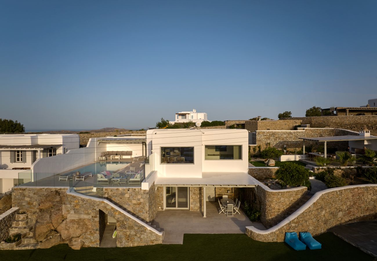 Villa in Mykonos - Luxspace Mykonian Retreat: Vista Bliss