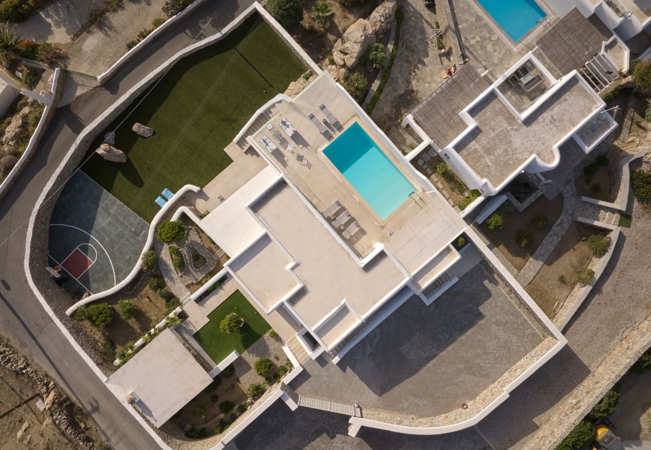 Villa in Mykonos - Luxspace Mykonian Retreat: Vista Bliss