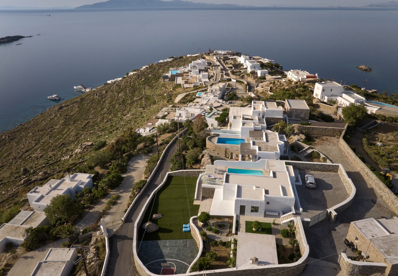 Villa in Mykonos - Luxspace Mykonian Retreat: Vista Bliss