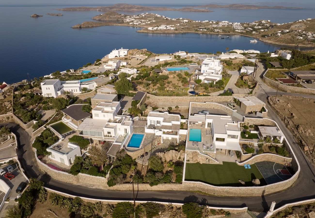 Villa in Mykonos - Luxspace Mykonian Retreat: Vista Bliss